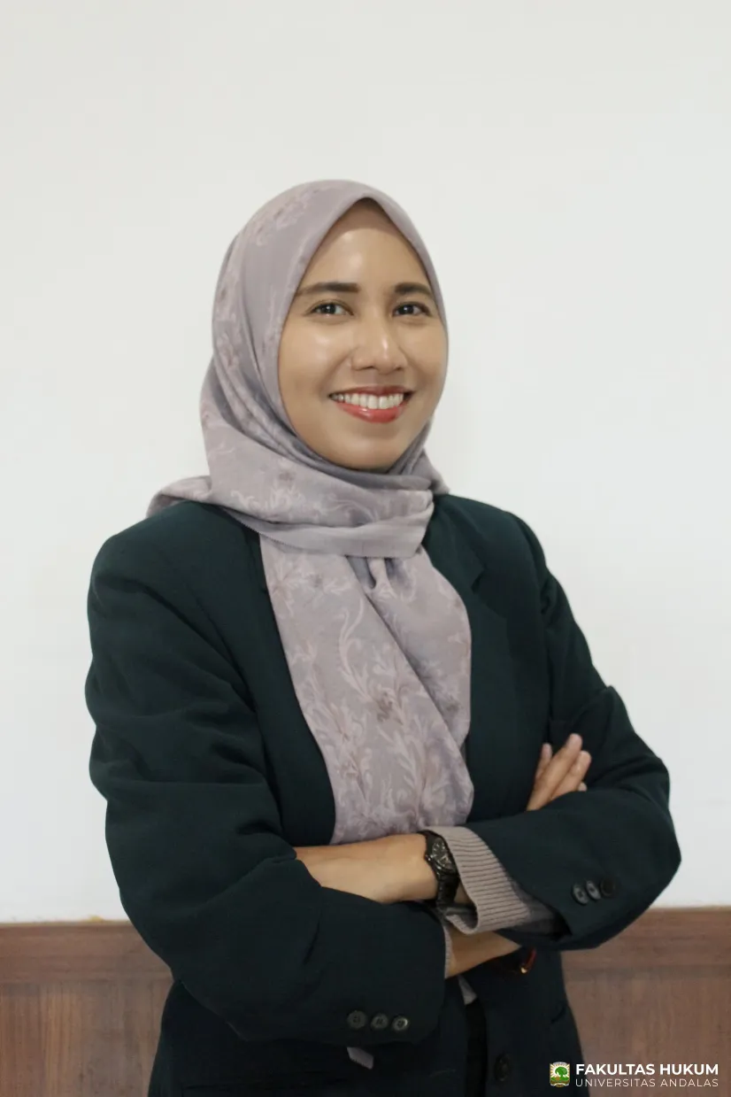 Amelia Zulfitri, SH., MH.