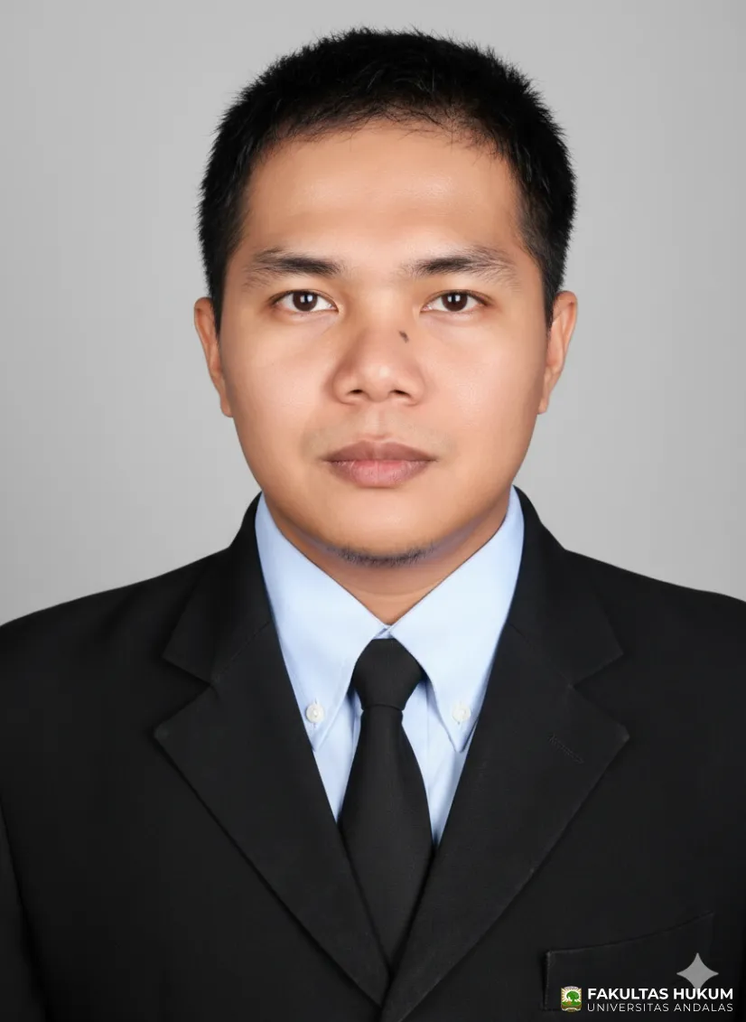 Beni Kharisma Arrasuli, SHI., LL. M.