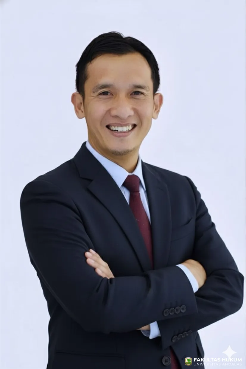 Dr. Hengki Andora, SH., LLM.