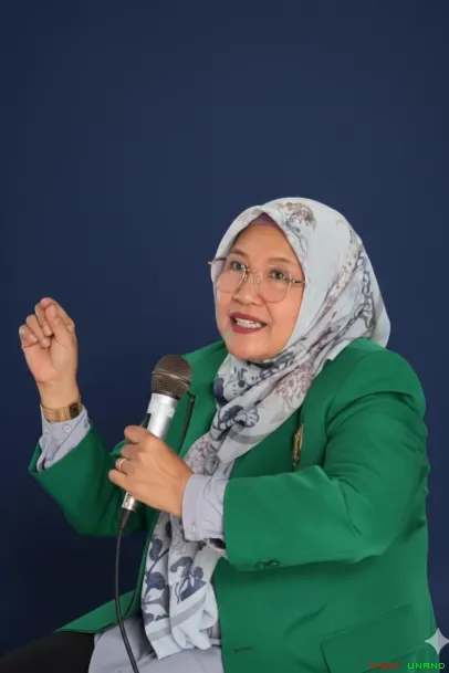 Prof. Dr. Khairani, SH., M.Hum.