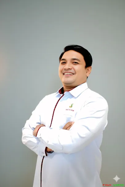 Foto Alwis Khani, S. Kom.