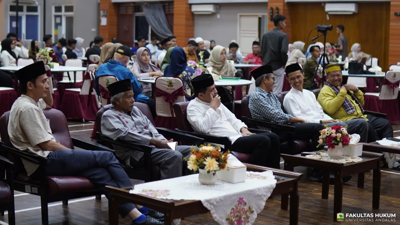 Pimpinan Fakultas Hukum