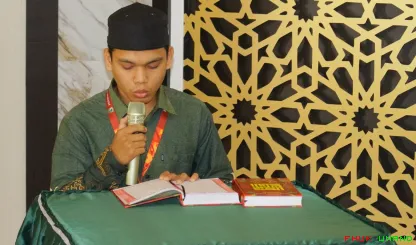 Peserta Musabaqah Tilawatil Qur'an (MTQ) Fakultas Hukum...