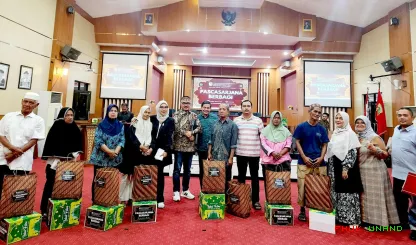 Foto 20 Acara Pascasarjana Fakultas Hukum Universitas...