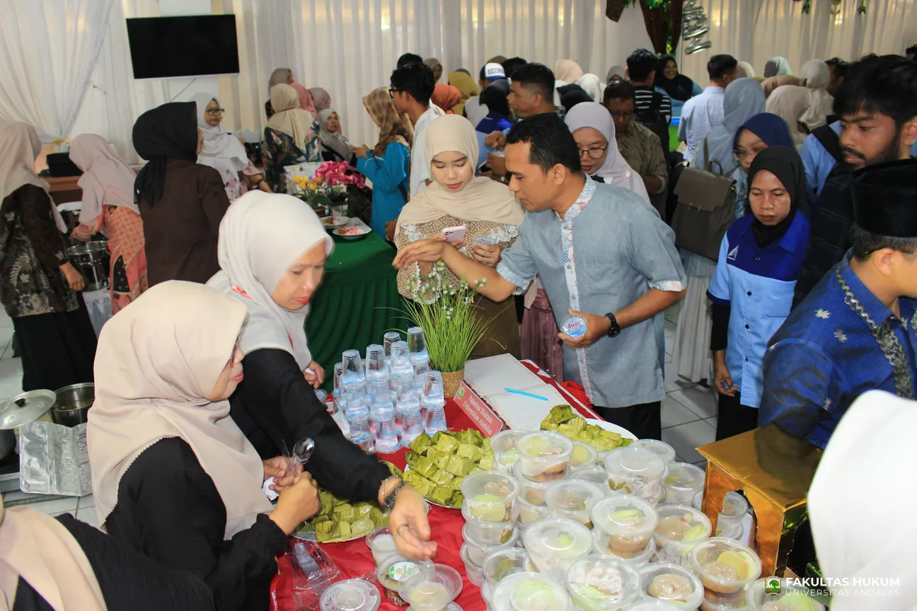 Foto 4 Stand Fakultas Hukum di Festival Kuliner 2026 M