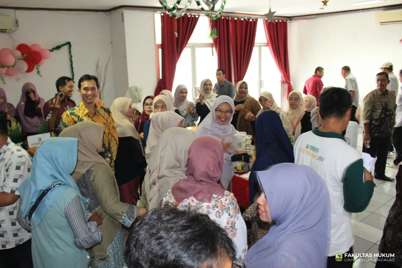 Foto 7 Stand Fakultas Hukum di Festival Kuliner 2026 M