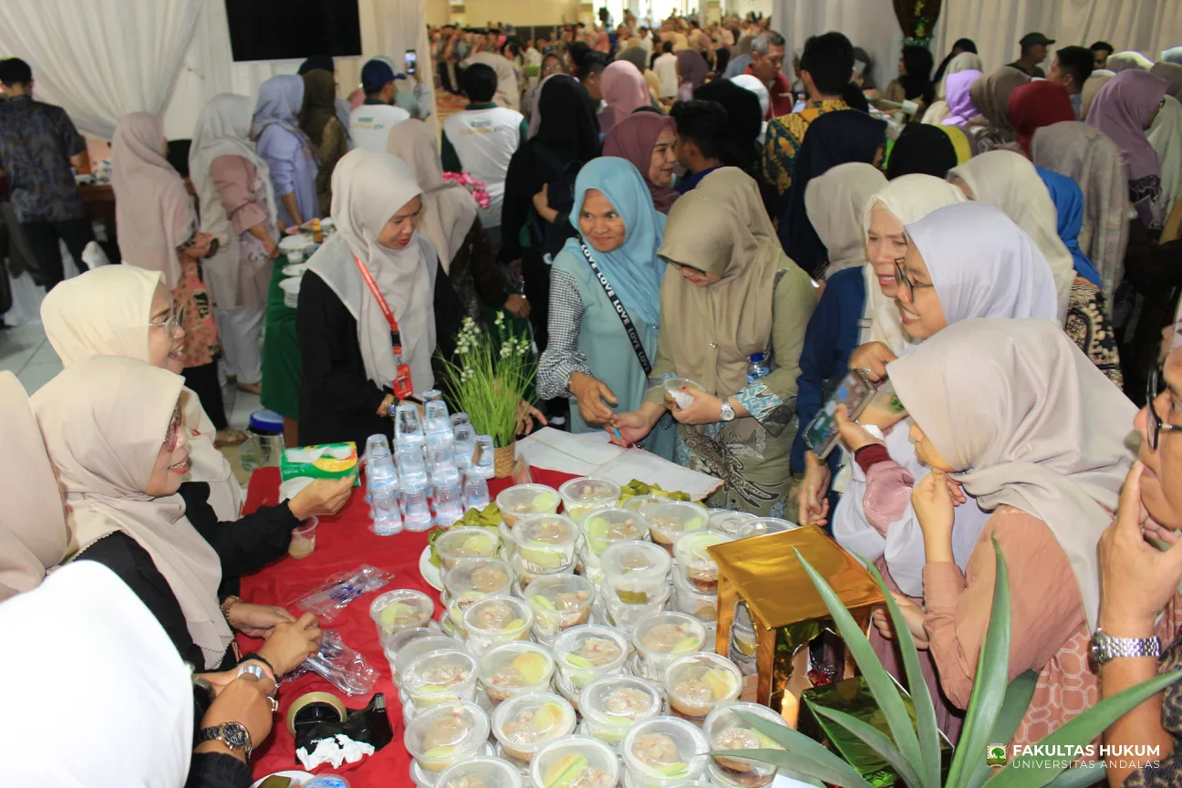 Foto 11 Stand Fakultas Hukum di Festival Kuliner 2026 M