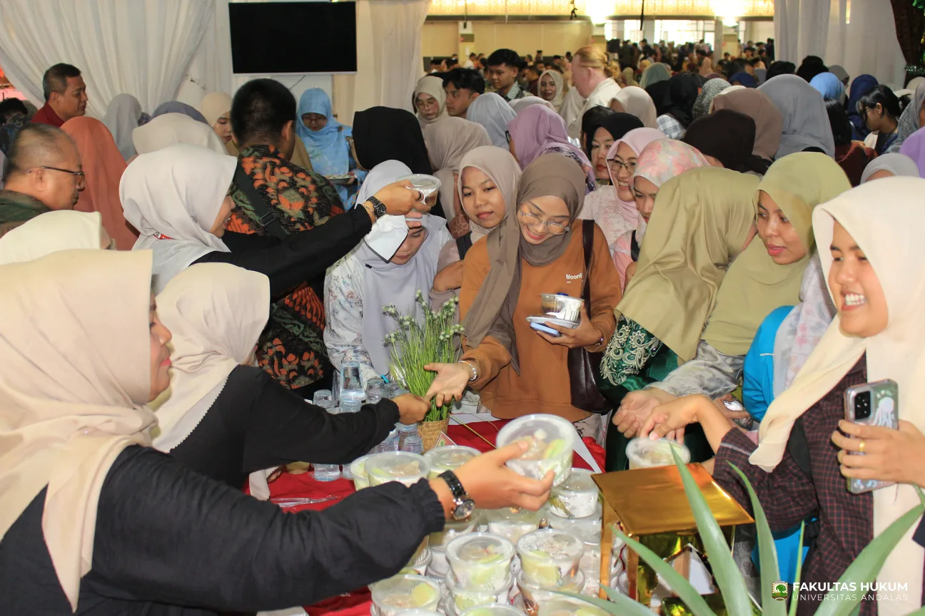 Foto 14 Stand Fakultas Hukum di Festival Kuliner 2026 M