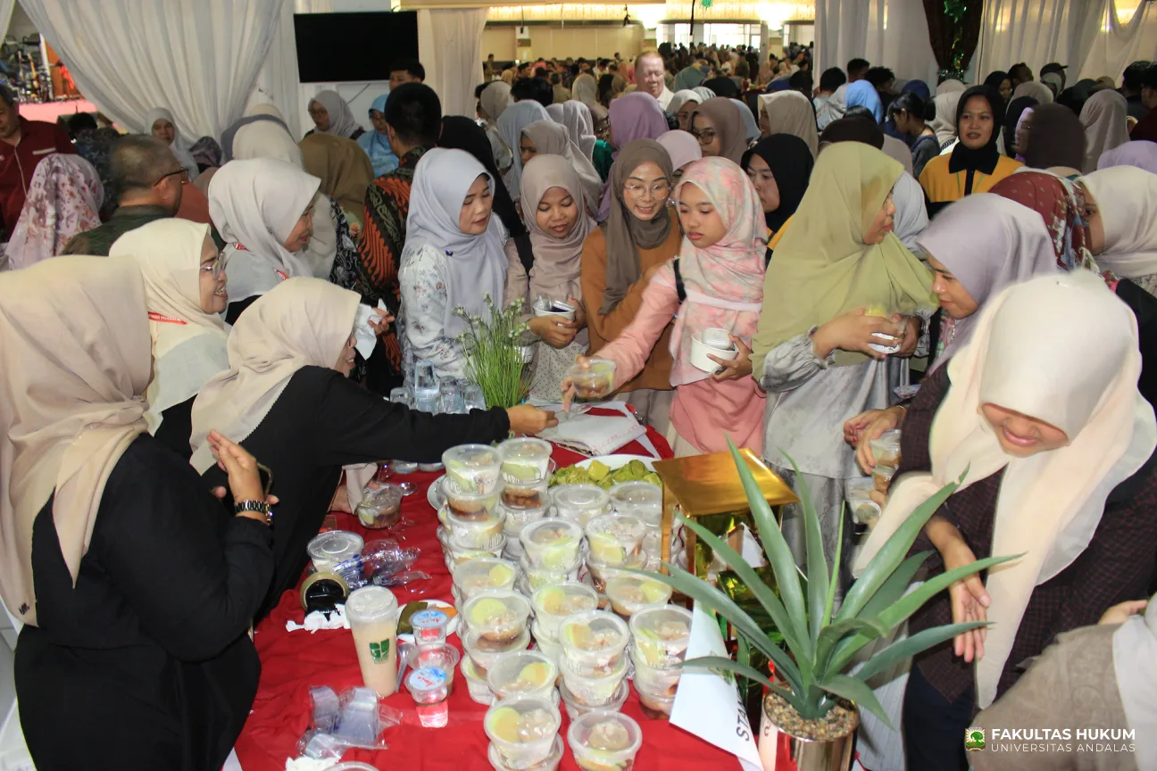 Foto 15 Stand Fakultas Hukum di Festival Kuliner 2026 M