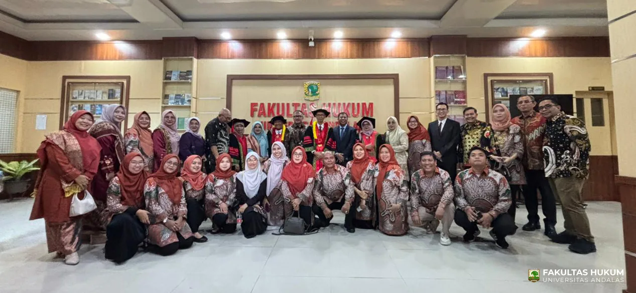 Foto 2 Pengukuhan Guru Besar Universitas Andalas