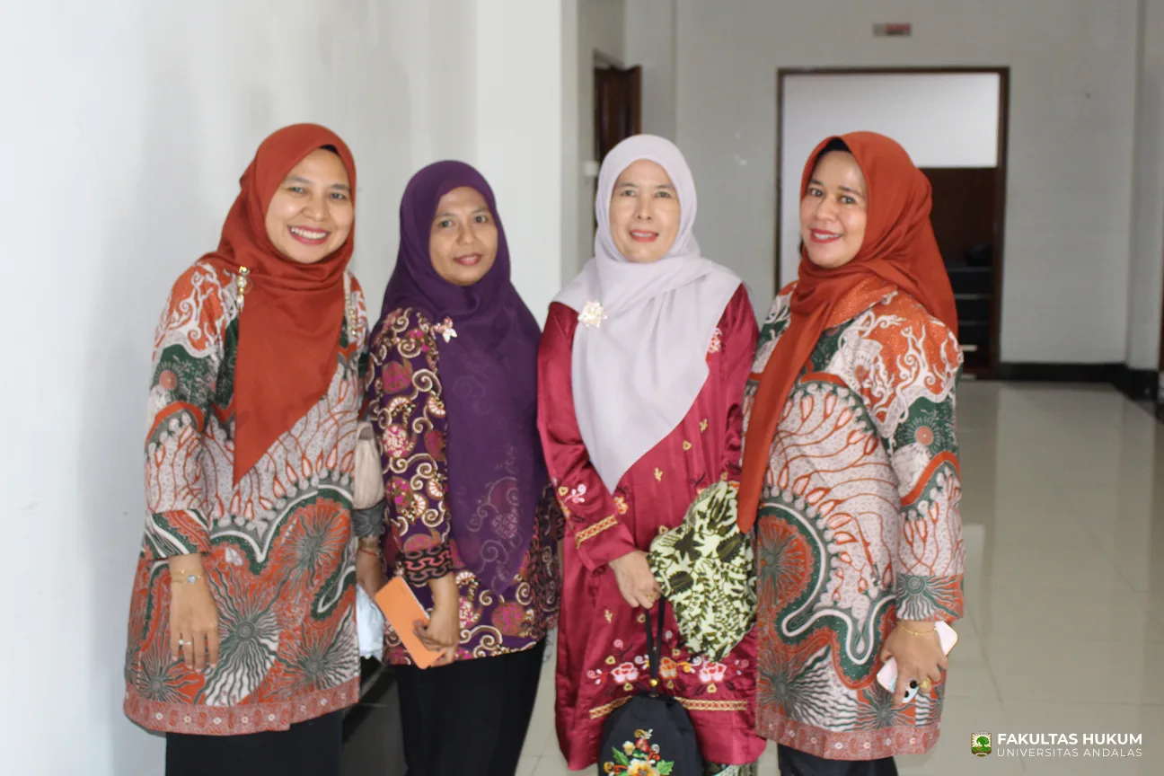 Foto 5 Pengukuhan 2 Guru Besar dari Fakultas Hukum