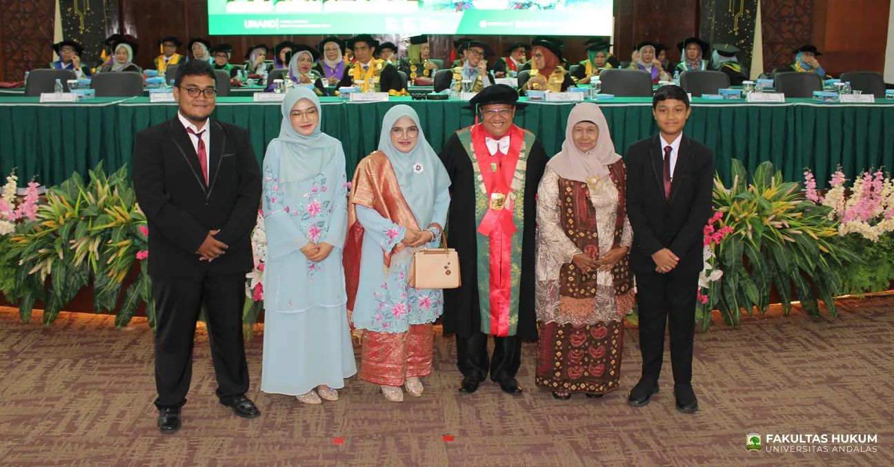 Foto 15 Pengukuhan 2 Guru Besar dari Fakultas Hukum