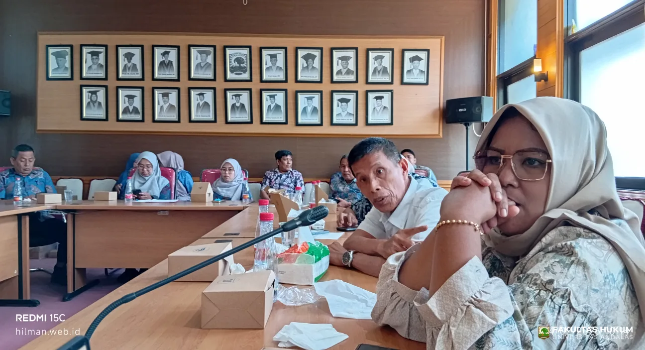 Foto 2 Rapat Persiapan UTS