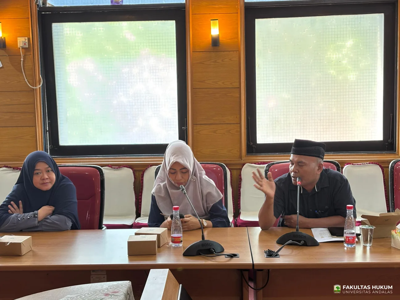 Foto 2 Rapat Persiapan UTS