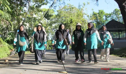 Foto 6 Jalan santai dan sarapan pagi Halal bi Halal...