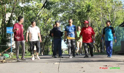 Foto 9 Jalan santai dan sarapan pagi Halal bi Halal...