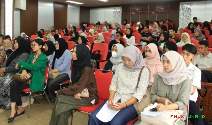 Foto 2 Kuliah Umum & Workshop Bersama Prof. Dr. Topo...