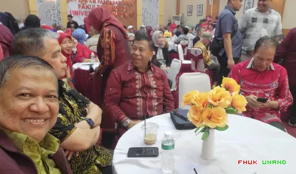 Foto 1 Acara malam hari Musyawarah Besar & Halal Bi Halal...