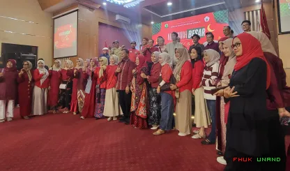 Foto 2 Acara malam hari Musyawarah Besar & Halal Bi Halal...