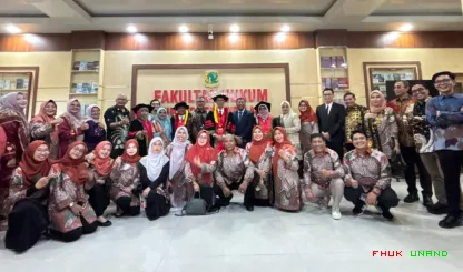 Foto 4 Pengukuhan Guru Besar dua Dosen Fakultas Hukum,...