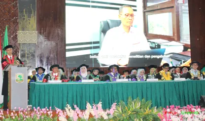 Foto 7 Orasi ilmiah Prof. Dr. Kurnia Warman, S.H., M.Hum....