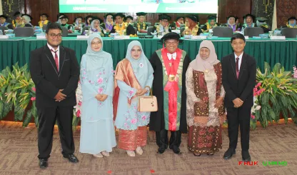 Foto 14 Pengukuhan Guru Besar Prof. Dr. Ferdi, S.H., M.H....