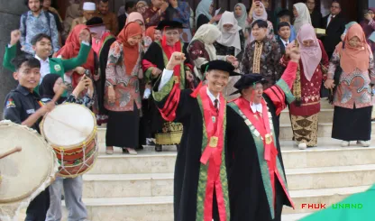 Foto 5 Tujuh Profesor Dikukuhkan, UNAND Dorong Hilirisasi...