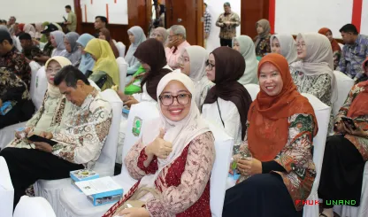 Foto 12 Tujuh Profesor Dikukuhkan, UNAND Dorong Hilirisasi...