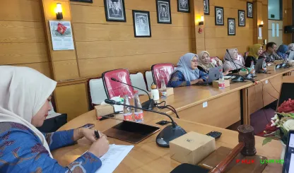 Foto 1 Suasana Rapat Persiapan UTS Semester Genap TA...