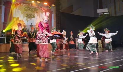 Foto 7 Sehari Bersama Studio Merah Adalah Pertunjukan Seni...