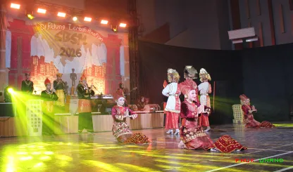 Foto 8 Sehari Bersama Studio Merah Adalah Pertunjukan Seni...