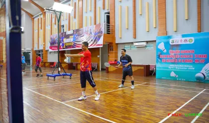 Foto 5 Turnamen Badminton Dies Natalis ke-70 Unand dan...