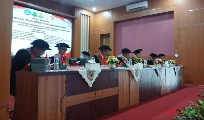 Foto 4 Ujian Terbuka (Promosi Doktor) Fakultas Hukum...