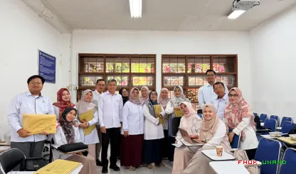 Foto 3 suasana peserta dan panitia UTS semester genap tahun...