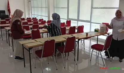 Foto 2 Galeri foto UTS semester genap tahun ajaran...