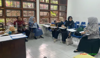 Foto 1 Sekretariat Panitia ujian UTS semester genap tahun...