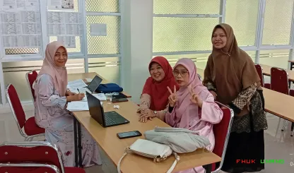 Foto 2 Suasana Sekretariat UTS semester genap tahun ajaran...