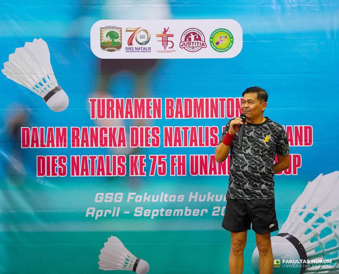 Foto 10 Turnamen Badminton FH Unand - MK Cup