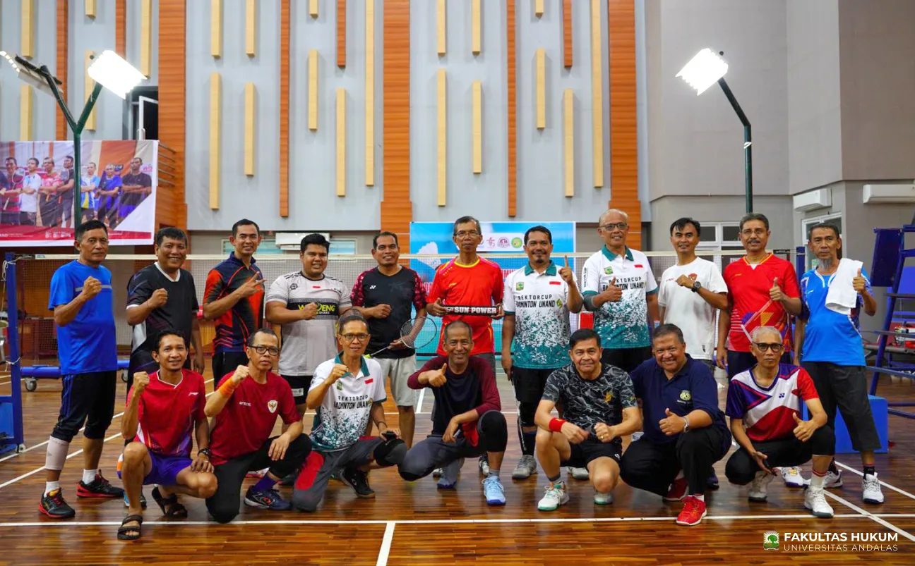Foto 15 Turnamen Badminton FH Unand - MK Cup