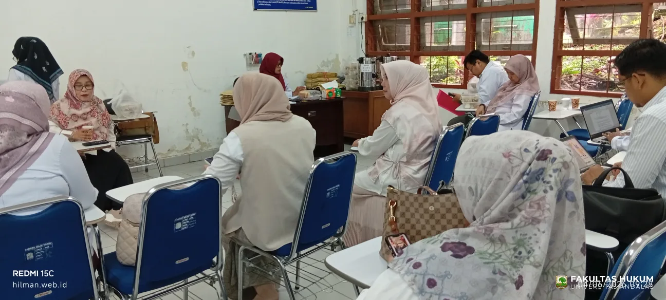 Foto 9 Suasana Sekretariat UTS 2025/2026