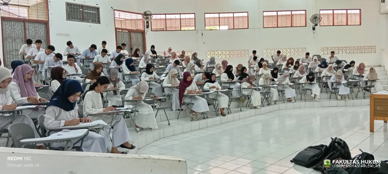 Foto 3 Suasana UTS di lokal F14