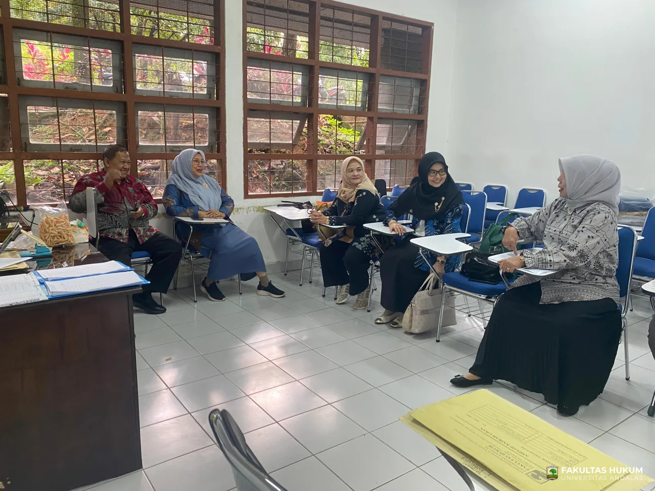 Foto 3 Sekretariat UTS Gedung F