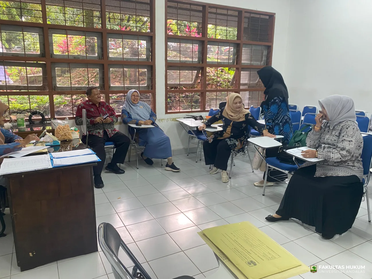 Foto 4 Sekretariat UTS Gedung F