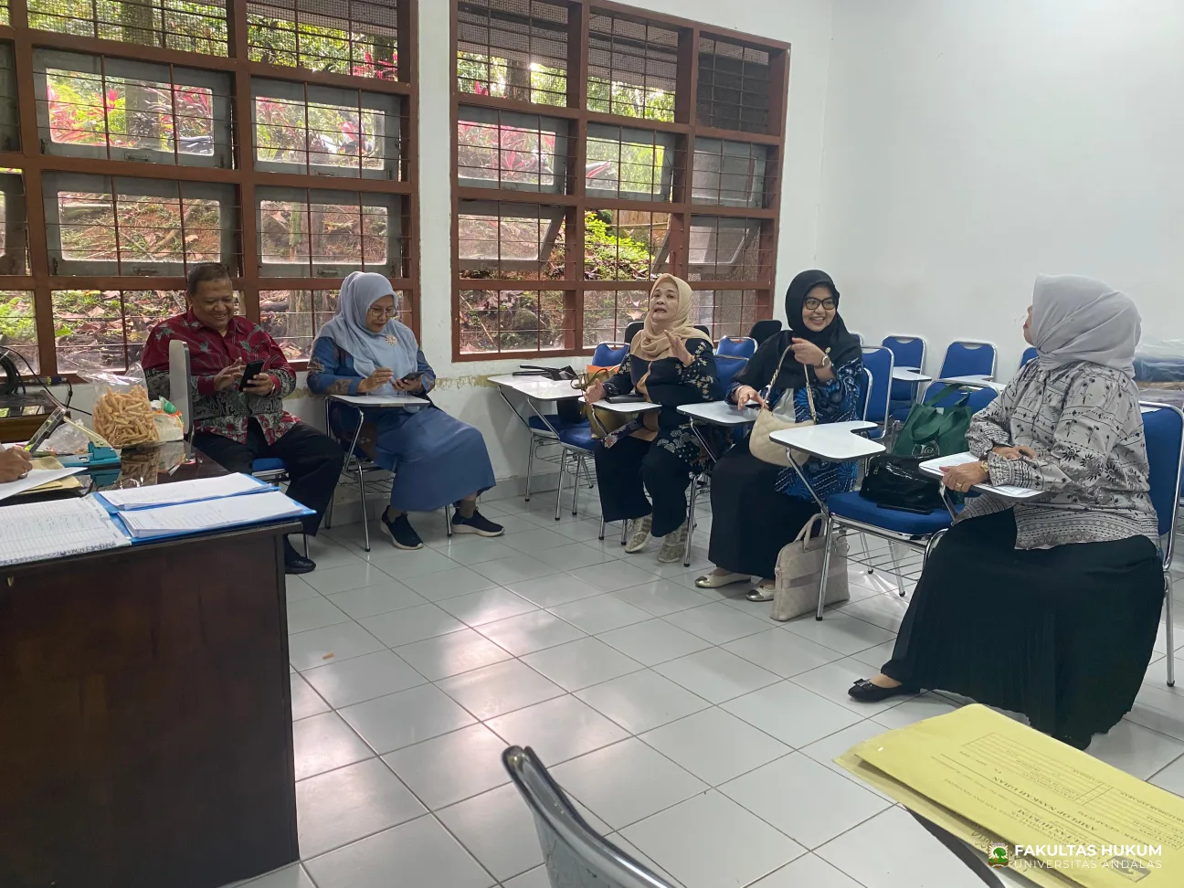 Foto 6 Sekretariat UTS Gedung F