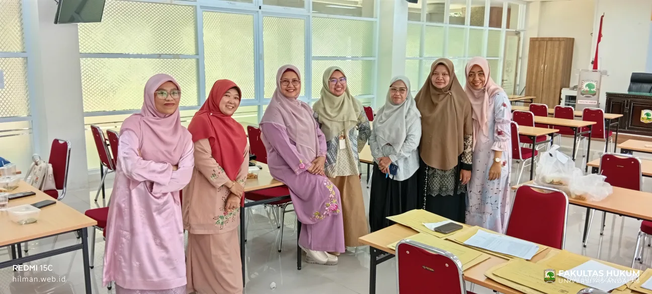 Foto 2 Sekretariat UTS di gedung Tahir