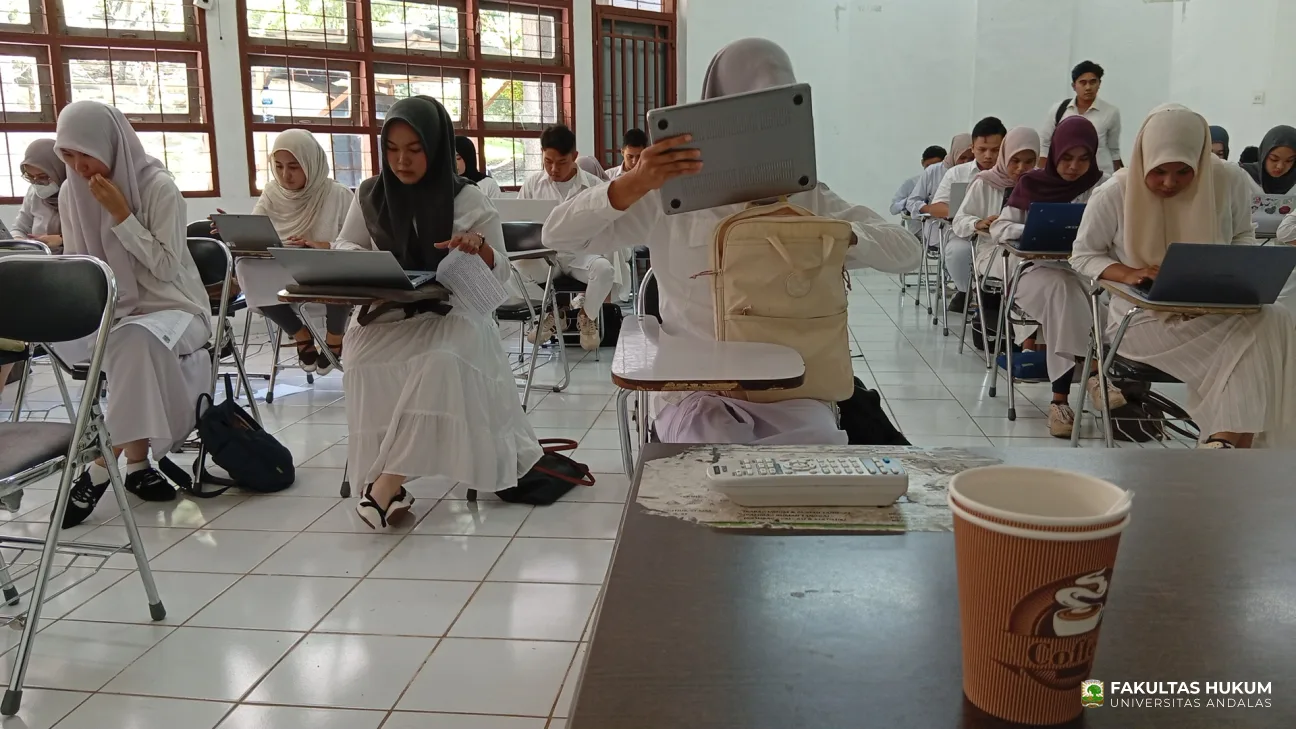 Foto 1 Ujian paperless