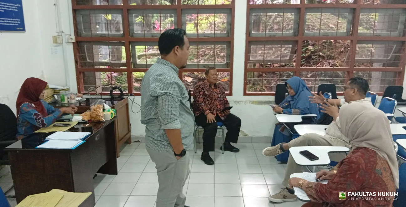 Foto 1 Sekretariat UTS Gedung F