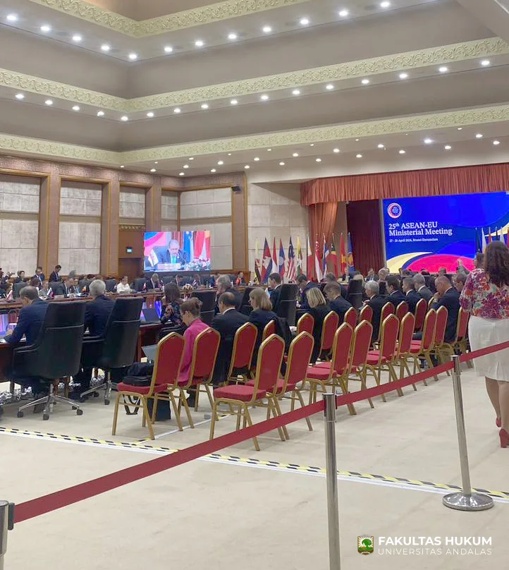 Foto 7 Bunga Anisah Putri Wakili FH UNAND di Forum ASEAN–EU di Brunei