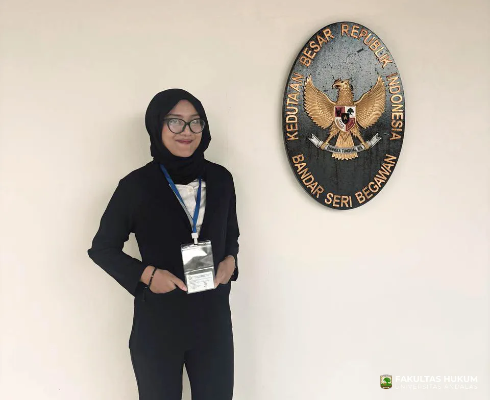 Foto 8 Bunga Anisah Putri Wakili FH UNAND di Forum ASEAN–EU di Brunei