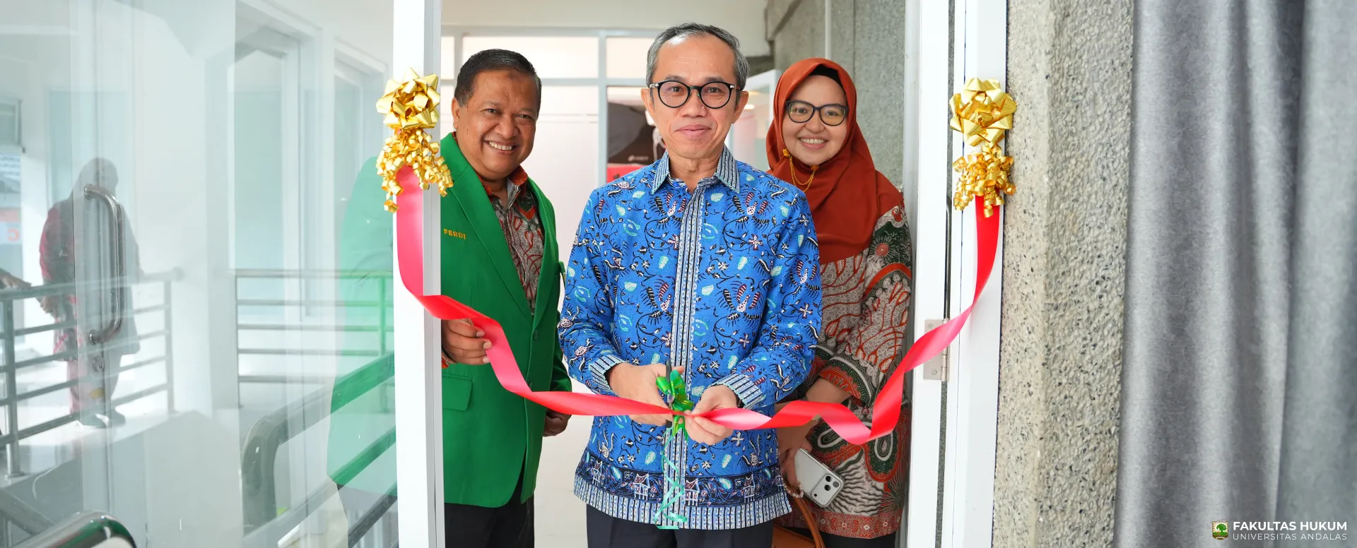 Rektor UNAND Resmikan Fitness Centre dan Ruang Podcast FH